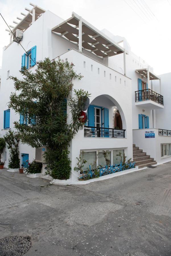 Blue Sky Summer Naxos City Exteriör bild