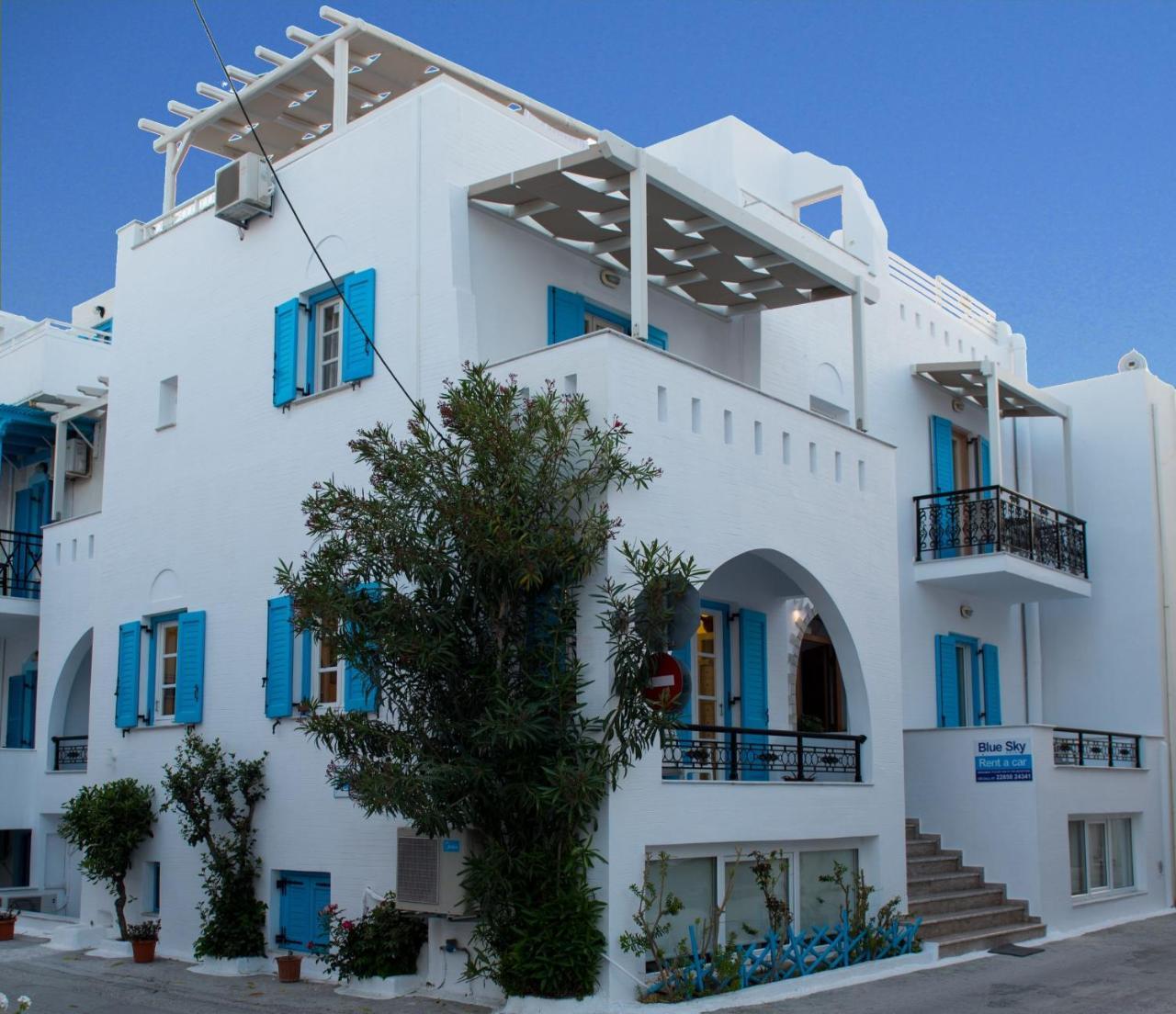 Blue Sky Summer Naxos City Exteriör bild